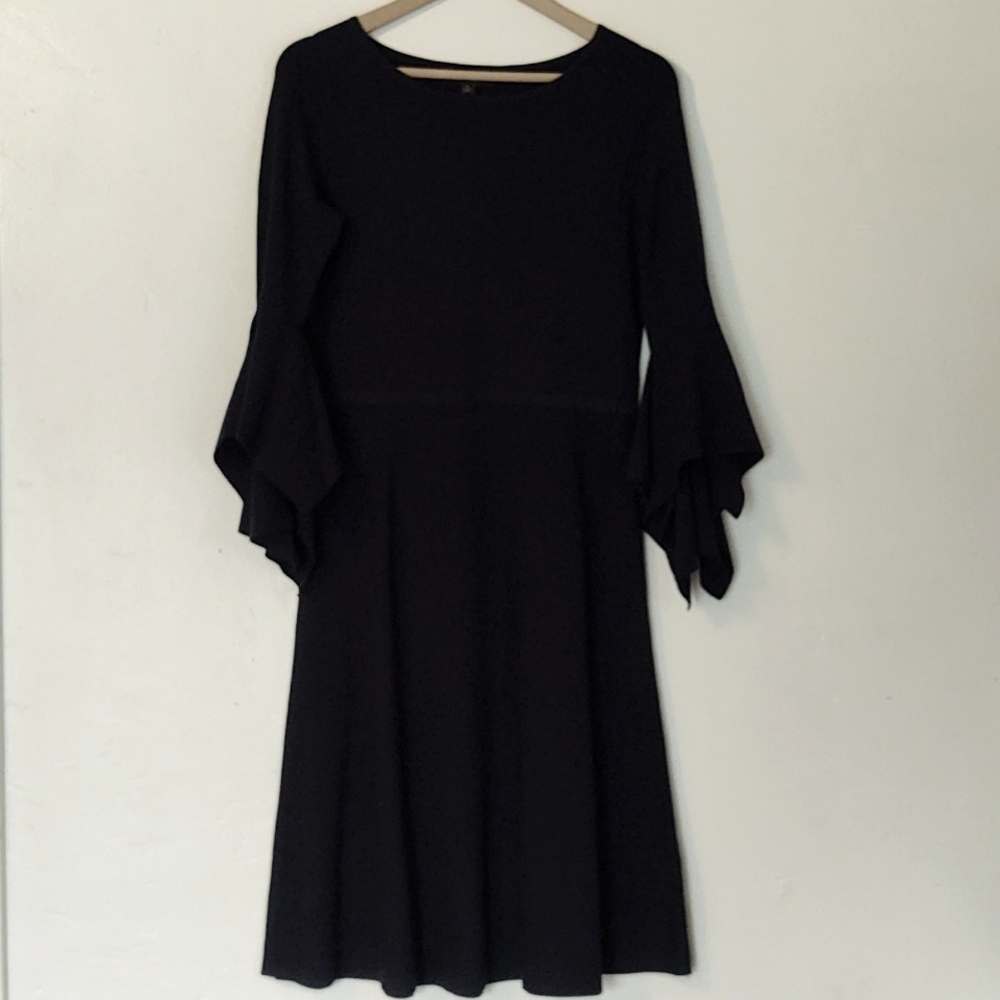NWT Banana Republic Navy Boat neck Handkerchief sleeve Sweater dress sz S wom